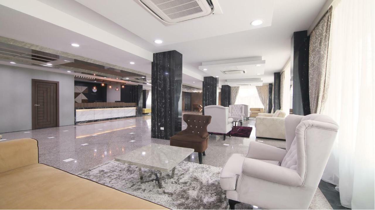 Отель M Soho Danok Sadao Экстерьер фото